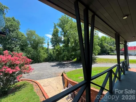 656 N Bridge Street Elkin NC 28621