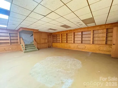 656 N Bridge Street Elkin NC 28621