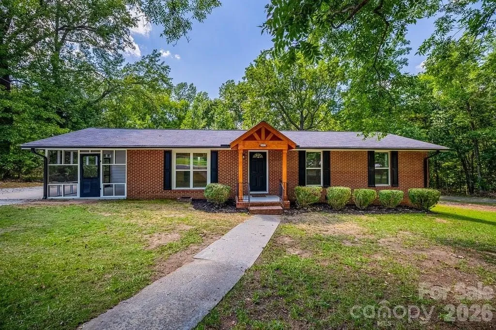 139 E Forest Drive Union SC 29379