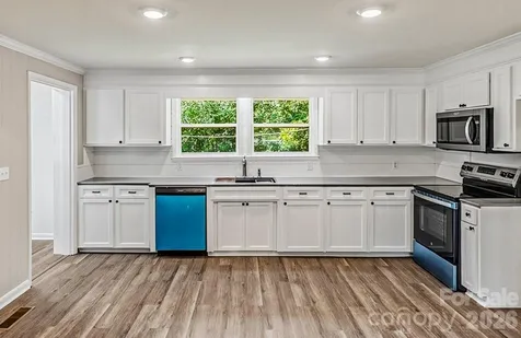 139 E Forest Drive Union SC 29379