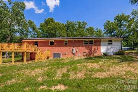 139 E Forest Drive Union SC 29379