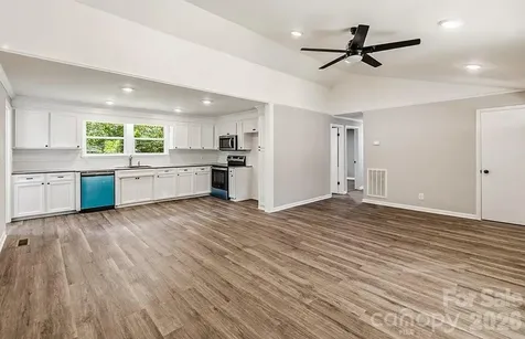 139 E Forest Drive Union SC 29379