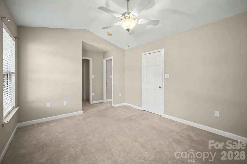 5604 Santeelah Court Charlotte NC 28217