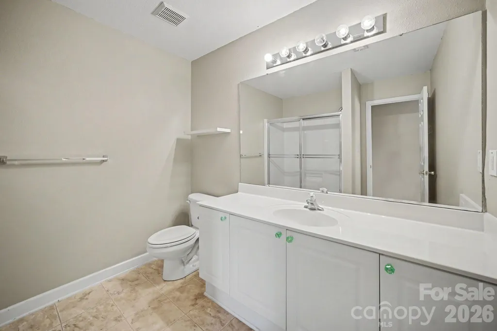 5604 Santeelah Court Charlotte NC 28217