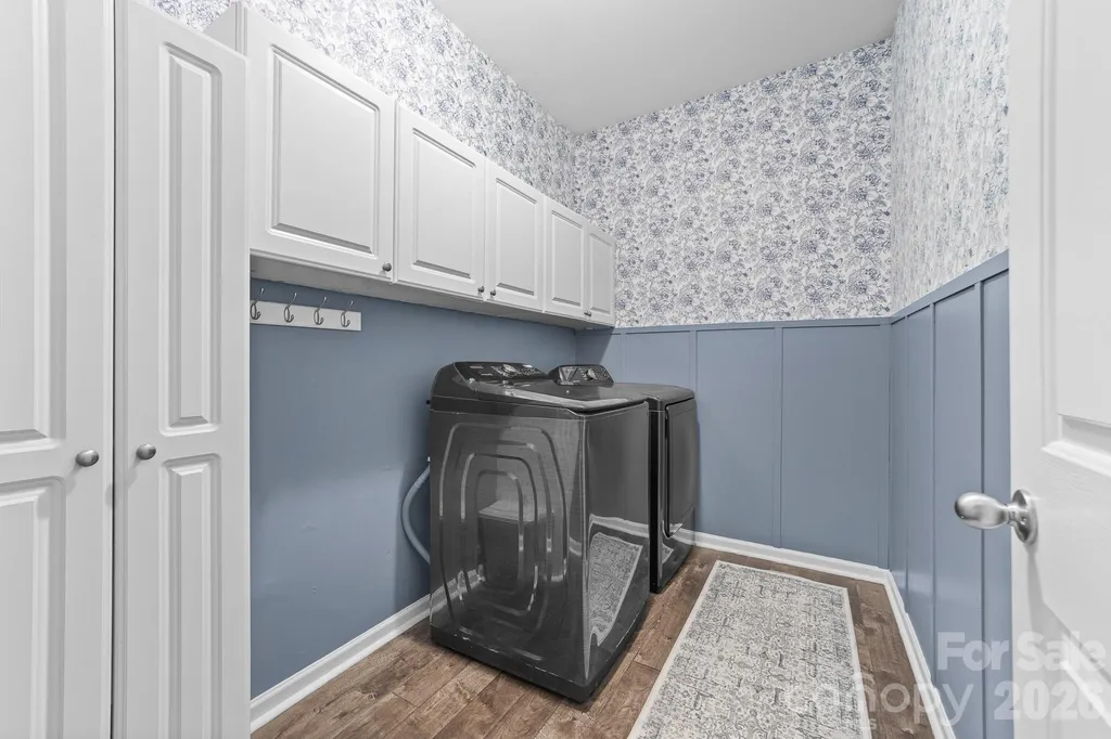 1525 Ladora Drive Charlotte NC 28262