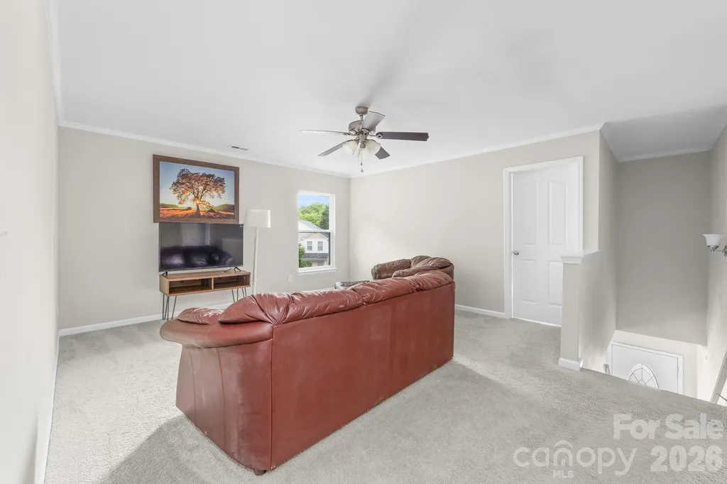 1525 Ladora Drive Charlotte NC 28262