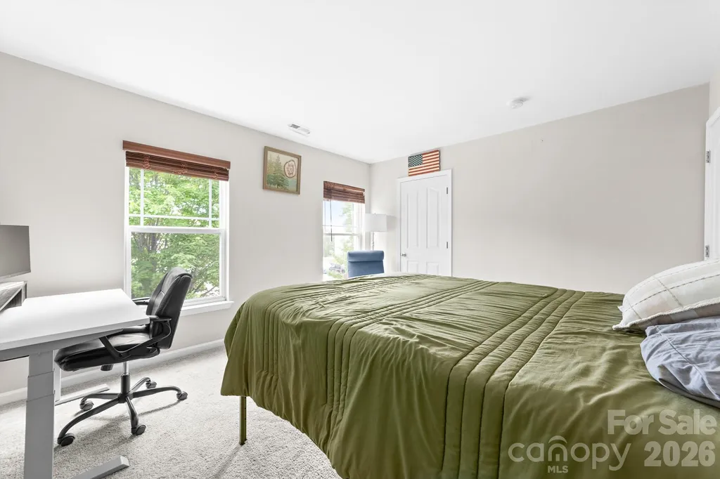1525 Ladora Drive Charlotte NC 28262