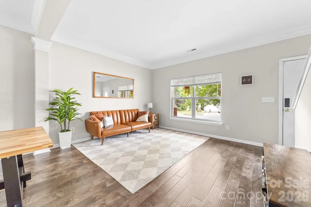 1525 Ladora Drive Charlotte NC 28262