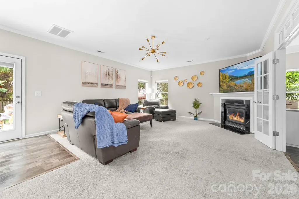 1525 Ladora Drive Charlotte NC 28262
