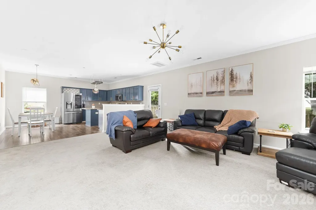 1525 Ladora Drive Charlotte NC 28262