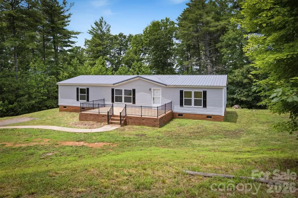 2688 Kite Drive Lenoir NC 28645