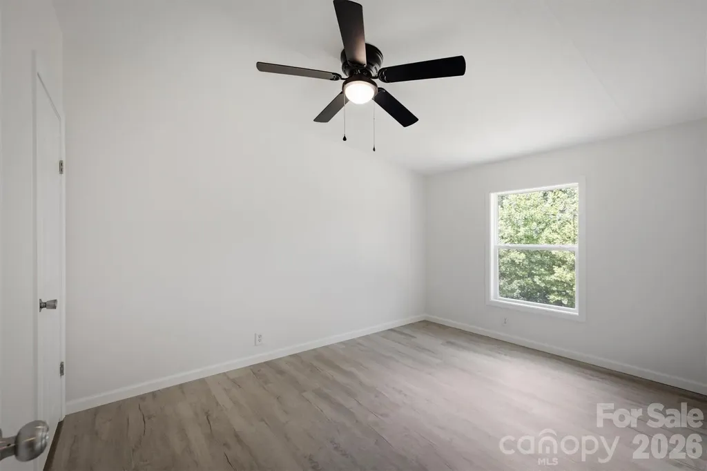2688 Kite Drive Lenoir NC 28645