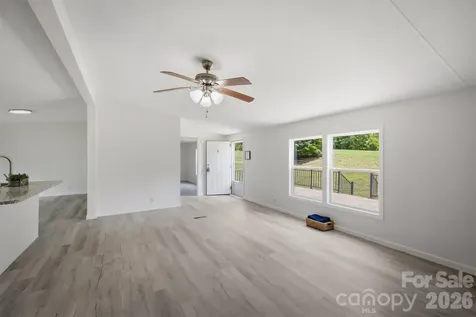2688 Kite Drive Lenoir NC 28645