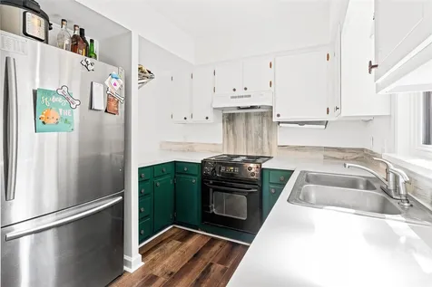 6100 Honeysuckle Lane Charlotte NC 28212