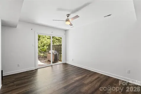 6100 Honeysuckle Lane Charlotte NC 28212
