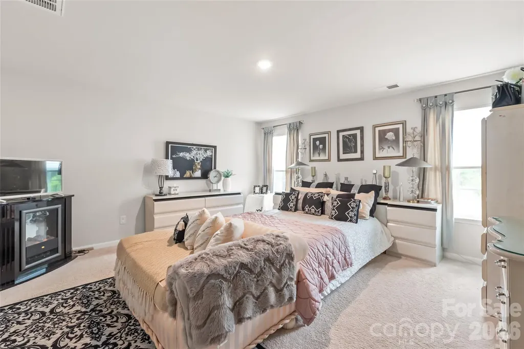 15308 Lake Ridge Road Charlotte NC 28278