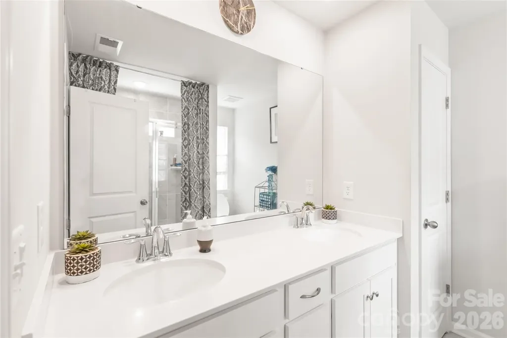 15308 Lake Ridge Road Charlotte NC 28278