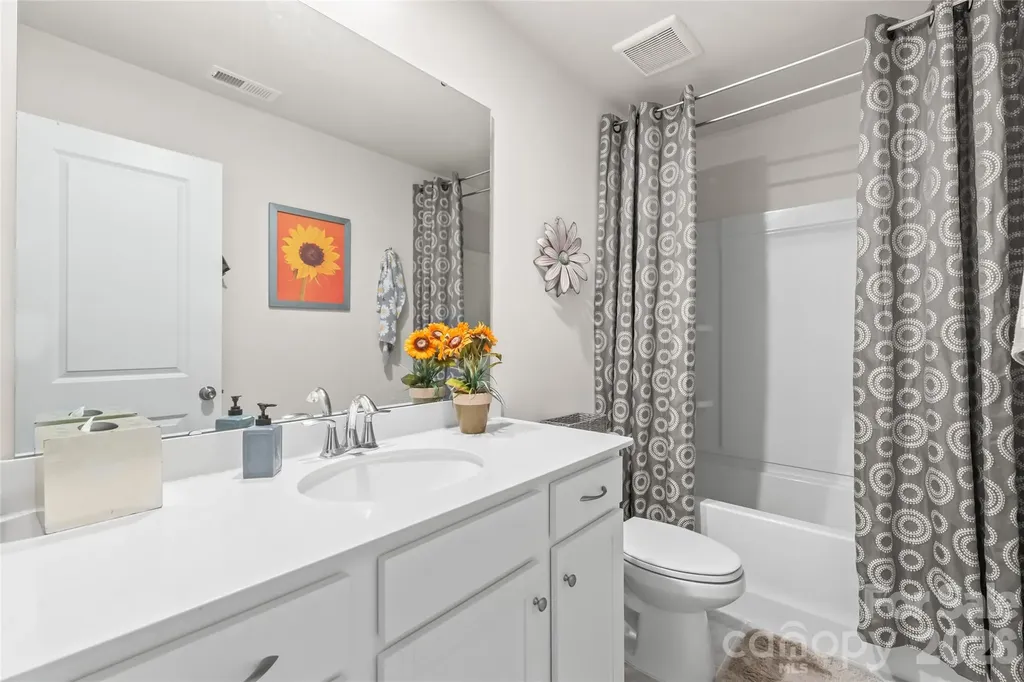 15308 Lake Ridge Road Charlotte NC 28278