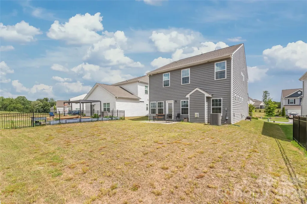 15308 Lake Ridge Road Charlotte NC 28278