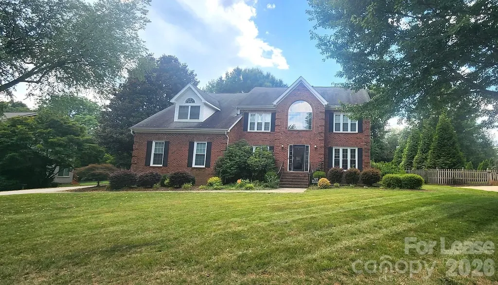 1957 Dugan Drive Charlotte NC 28270