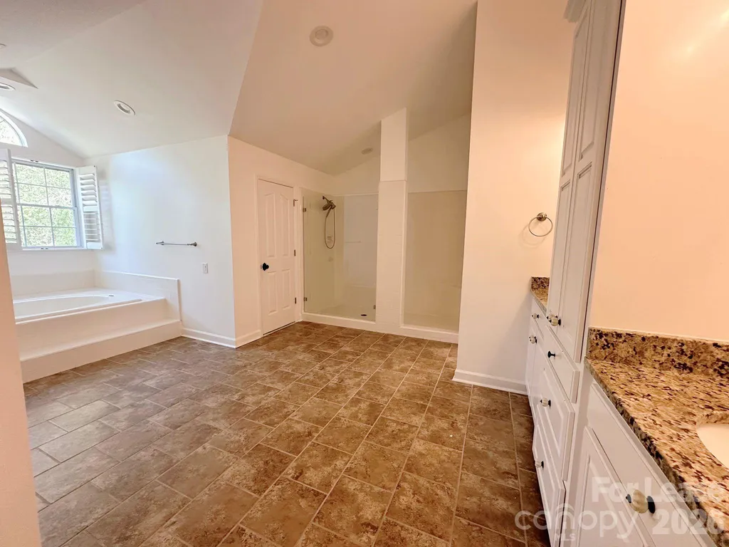 1957 Dugan Drive Charlotte NC 28270