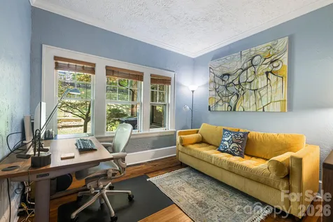 25 B Saint Dunstans Circle Asheville NC 28803