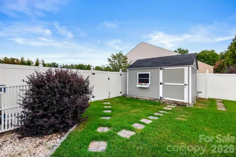 191 Old Carriage Road Clover SC 29710