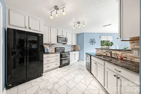 191 Old Carriage Road Clover SC 29710