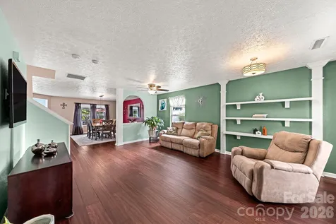 191 Old Carriage Road Clover SC 29710