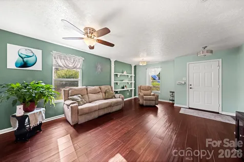 191 Old Carriage Road Clover SC 29710