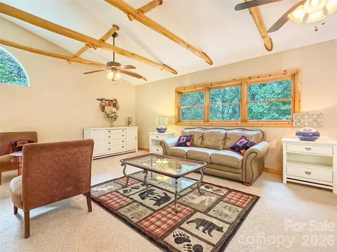 321 Grays Shadow Lane Banner Elk NC 28604