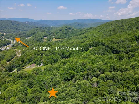 321 Grays Shadow Lane Banner Elk NC 28604