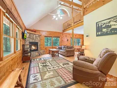 321 Grays Shadow Lane Banner Elk NC 28604