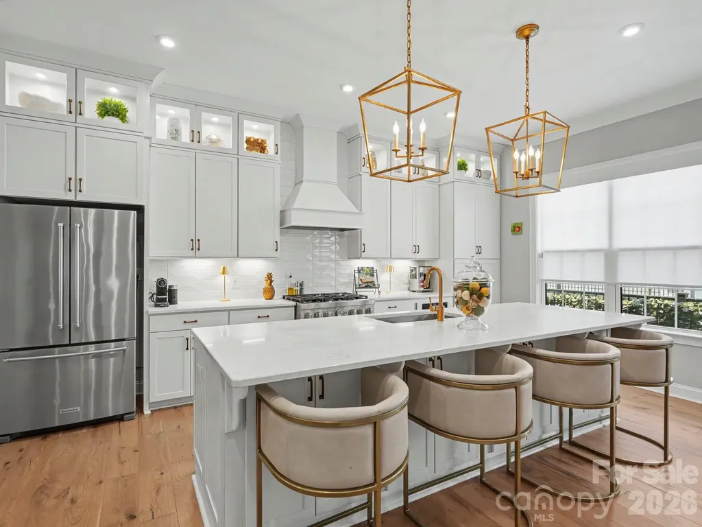 2523 Deacon Avenue Charlotte NC 28204