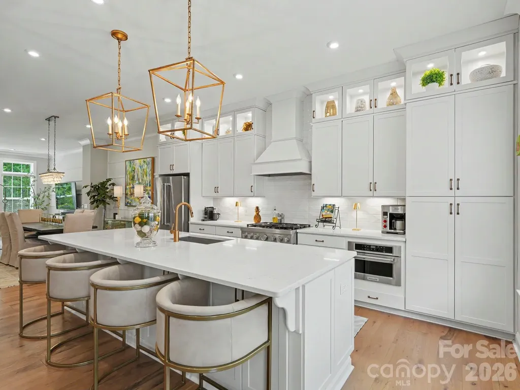 2523 Deacon Avenue Charlotte NC 28204