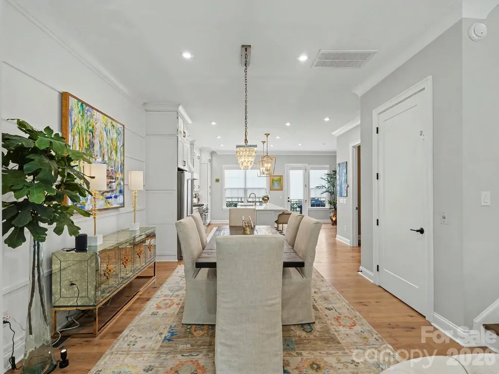 2523 Deacon Avenue Charlotte NC 28204