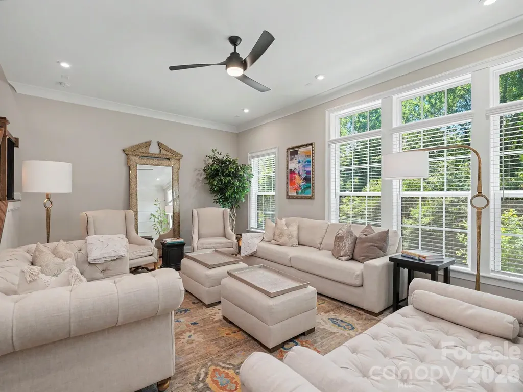 2523 Deacon Avenue Charlotte NC 28204