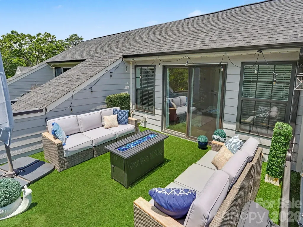2523 Deacon Avenue Charlotte NC 28204
