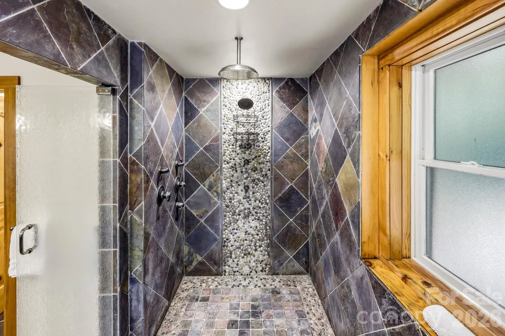 206 Big Rock Lane Lake Lure NC 28746
