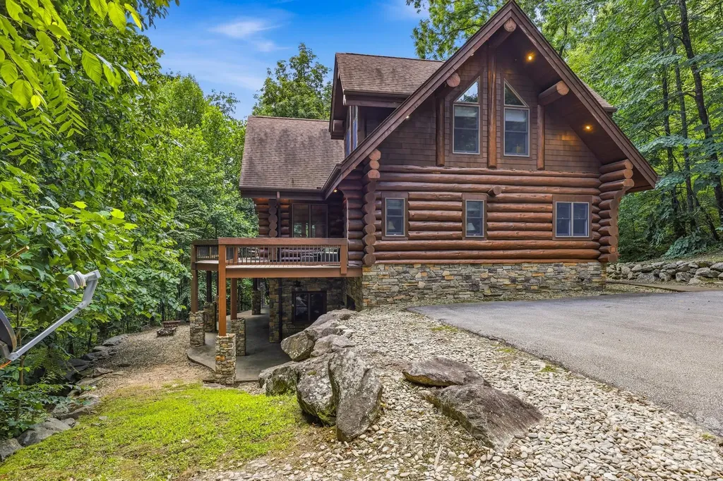 206 Big Rock Lane Lake Lure NC 28746