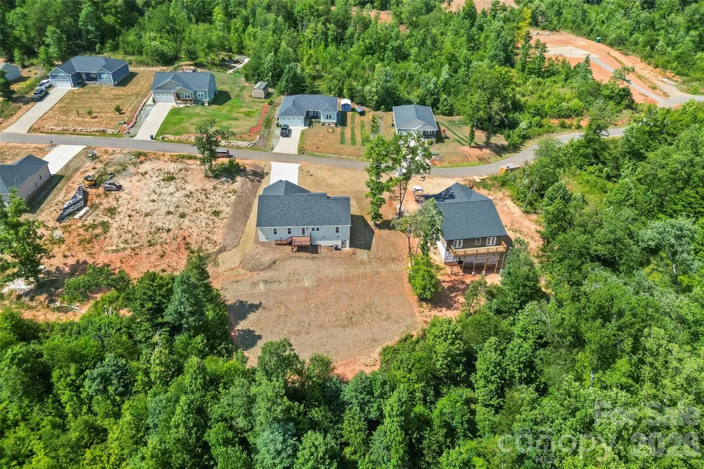 2456 Saratoga Run Morganton NC 28655
