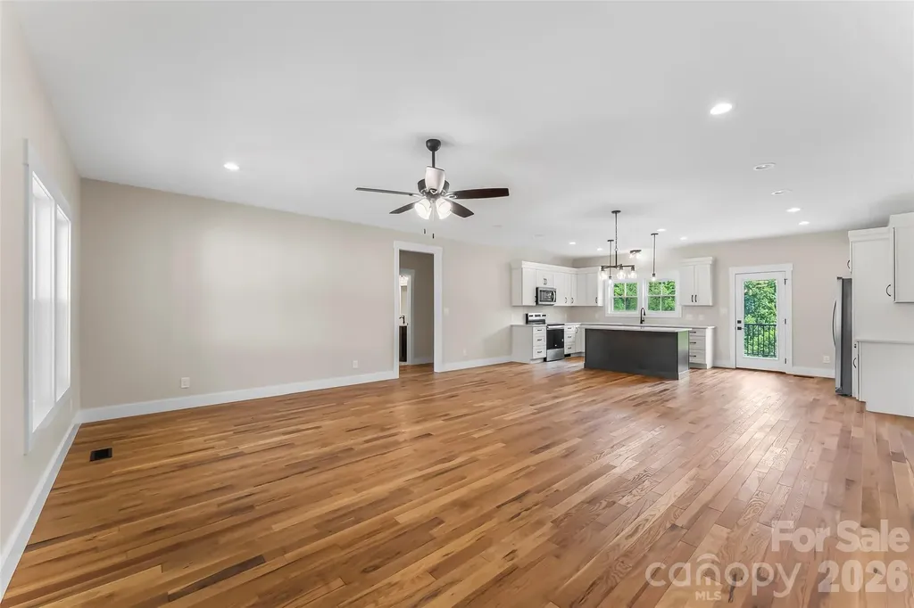2456 Saratoga Run Morganton NC 28655