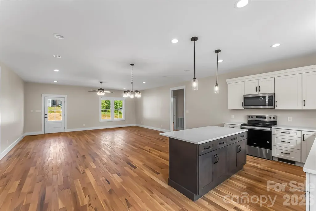 2456 Saratoga Run Morganton NC 28655