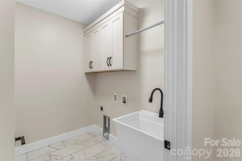 2456 Saratoga Run Morganton NC 28655