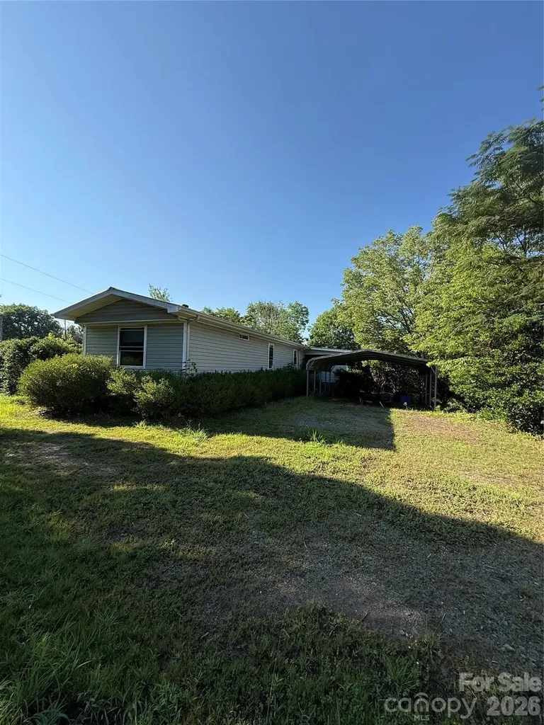 6006 Vanderhorst Drive Concord NC 28205