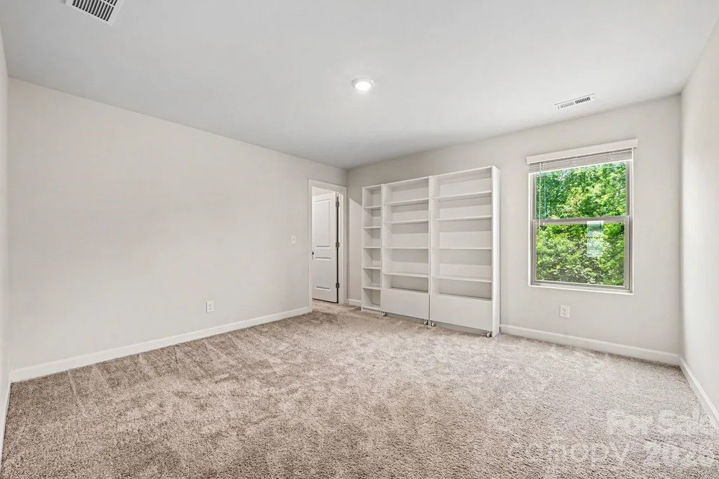 6702 Good News Drive Charlotte NC 28215