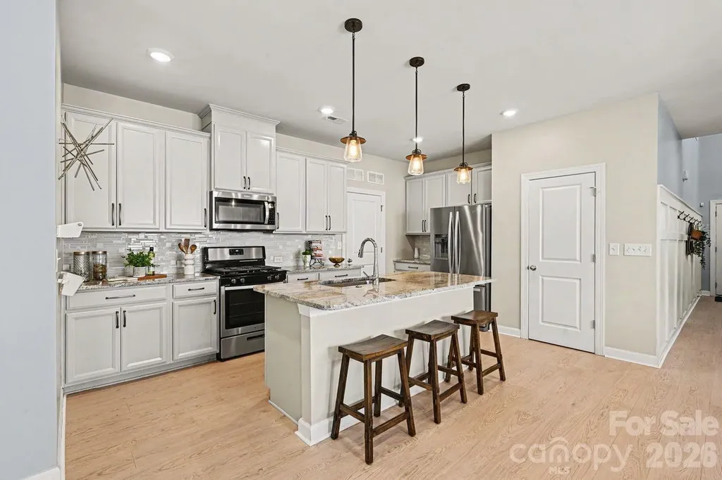 6702 Good News Drive Charlotte NC 28215