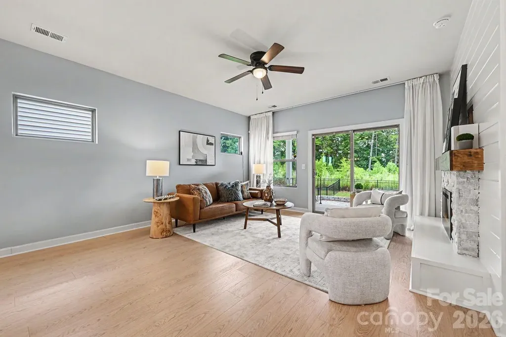6702 Good News Drive Charlotte NC 28215