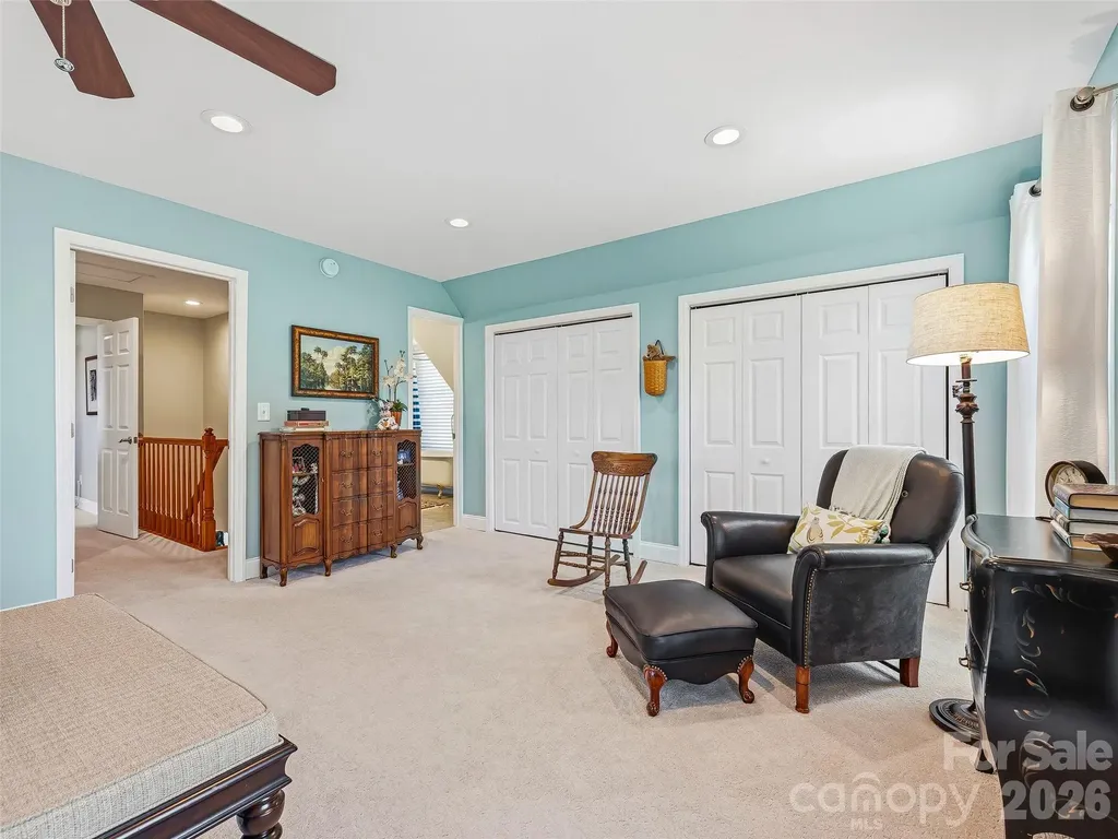 15 Patton Circle Asheville NC 28804