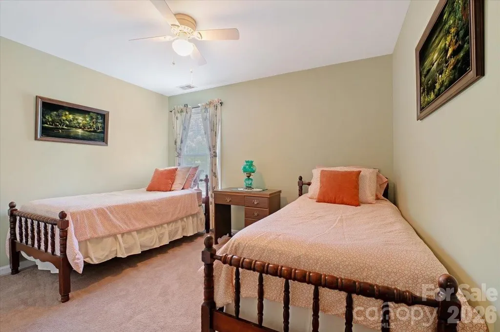 11932 Fox Glen Road Charlotte NC 28269
